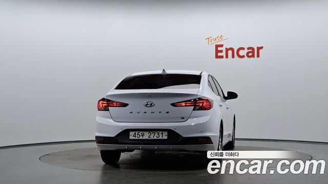 Hyundai AVANTE из Кореи Encar