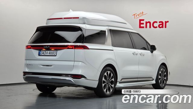 Kia Carnival Gasoline 7-Seater Hi-Limousine Signature — пробег 8 962 км — фото 2 из 5