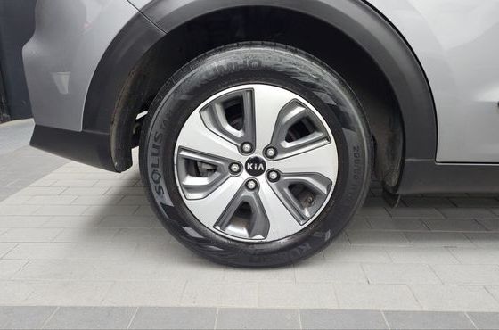 Kia Niro 1.6 HEV Luxury — пробег 108 314 км — фото 5 из 5