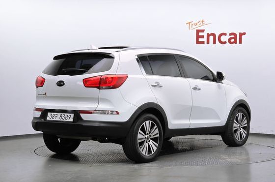 Kia Sportage Diesel 2WD Prestige — пробег 136 939 км — фото 2 из 5