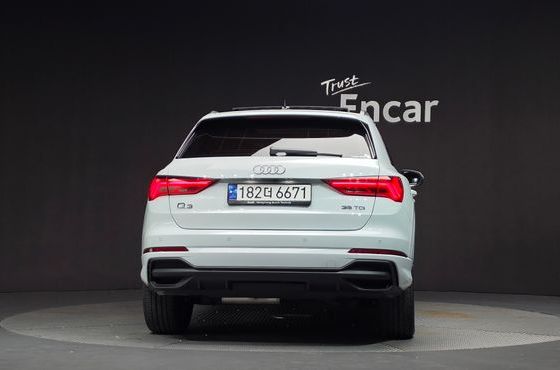 Audi Q3 35 TDI Premium — пробег 13 881 км — фото 4 из 5