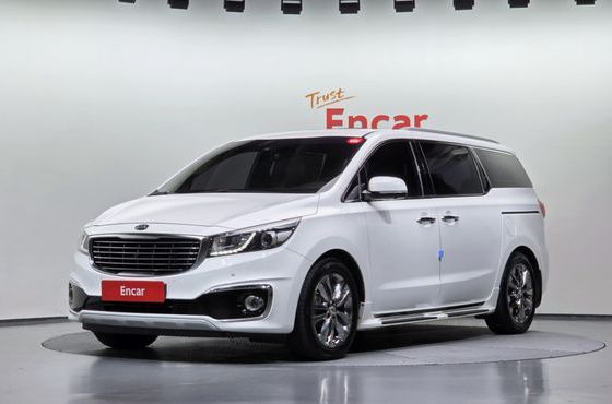 Kia Carnival 9-Seater Noblesse Special — пробег 137 703 км — фото 1 из 5