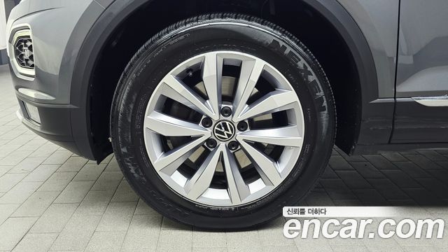 Volkswagen T-Roc 2.0 TDI Style — пробег 63 228 км — фото 5 из 5