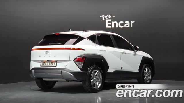 Hyundai Kona Gasoline 2.0 2WD Premium — пробег 13 850 км — фото 2 из 5