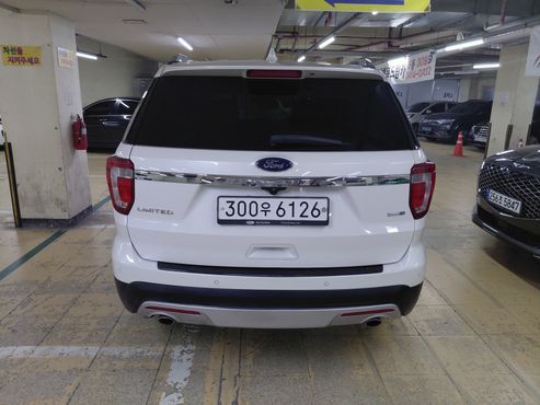 Ford Explorer 2.3 Limited 4WD 5th — пробег 98 174 км — фото 5 из 5