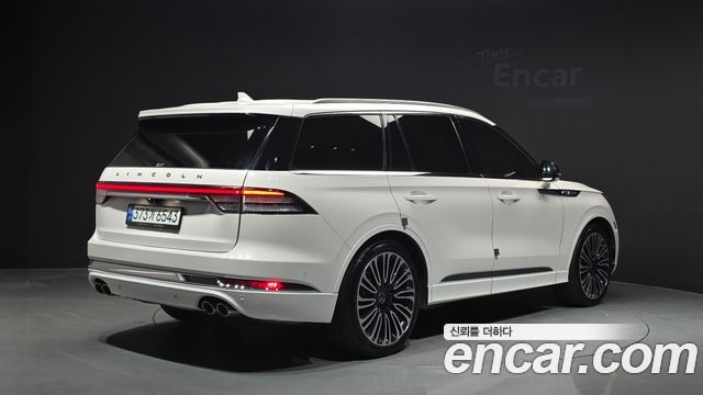 Lincoln Aviator 3.0 Black Label AWD — пробег 91 122 км — фото 2 из 5