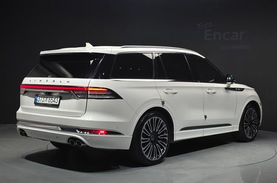 Lincoln Aviator 3.0 Black Label AWD — пробег 91 122 км — фото 2 из 5
