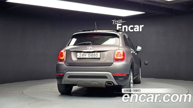 Fiat 500X 2.0 Diesel Cross Plus AWD — пробег 101 501 км — фото 4 из 5