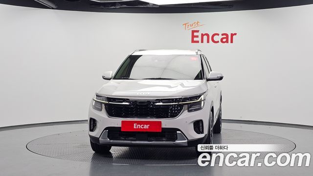 Kia Seltos из Кореи Encar