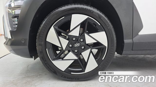 Hyundai Kona Gasoline 1.6 Turbo 4WD Inspiration — пробег 33 793 км — фото 5 из 5