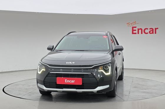 Kia Niro Trendy — пробег 80 411 км — фото 3 из 5