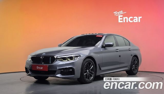 BMW 5-Series 530i xDrive M Sport Package Plus — пробег 86 868 км — фото 1 из 5