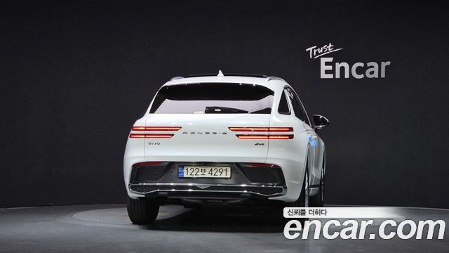 Genesis GV70 из Кореи Encar