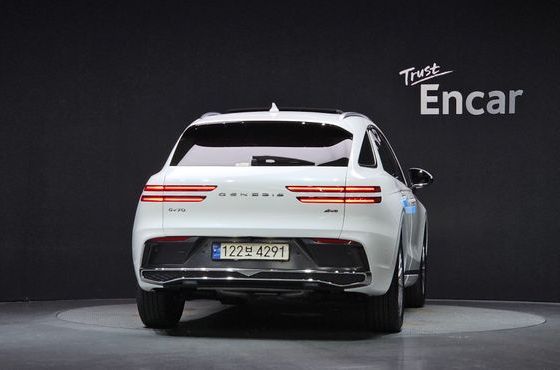 Genesis GV70 2.5T Gasoline AWD — пробег 35 338 км — фото 4 из 5