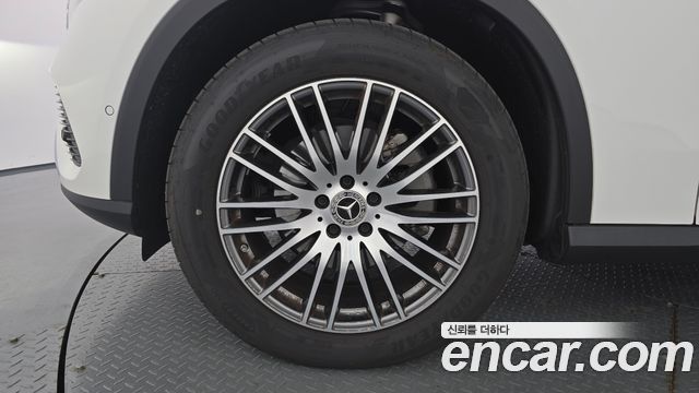 Mercedes-Benz GLC-Class из Кореи Encar