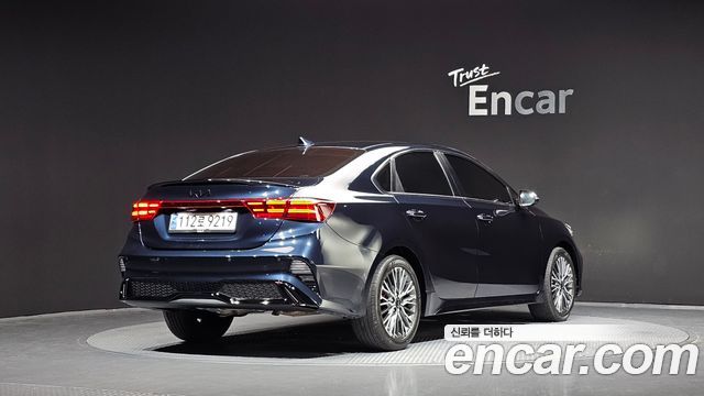 Kia K3 из Кореи Encar