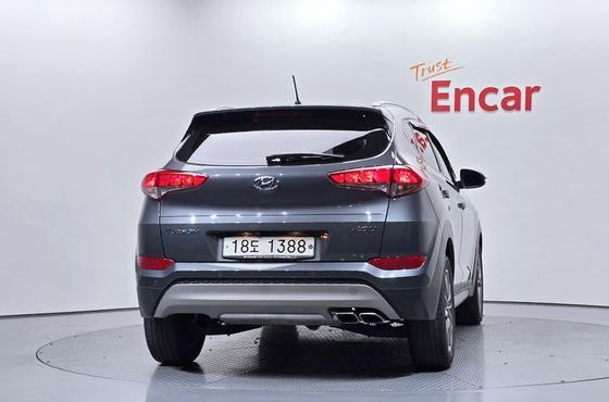 Hyundai Tucson Diesel 2.0 2WD Modern — пробег 92 001 км — фото 4 из 5