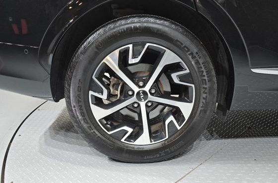 Kia Sportage Signature 2WD — пробег 32 848 км — фото 5 из 5