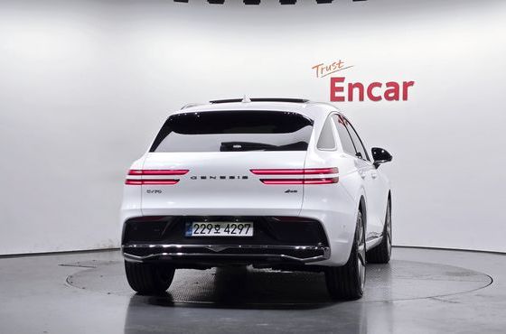 Genesis GV70 2.5T Gasoline AWD — пробег 26 261 км — фото 4 из 5