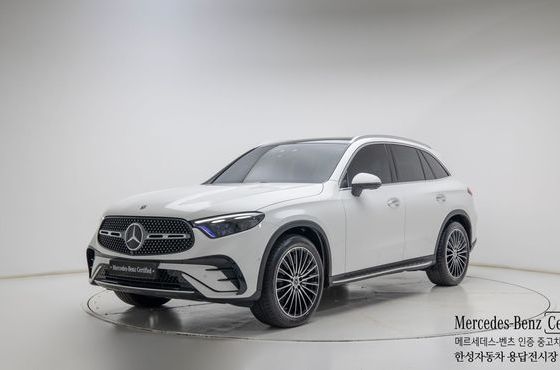 Mercedes-Benz GLC-Class GLC300 4MATIC — пробег 26 814 км — фото 1 из 5
