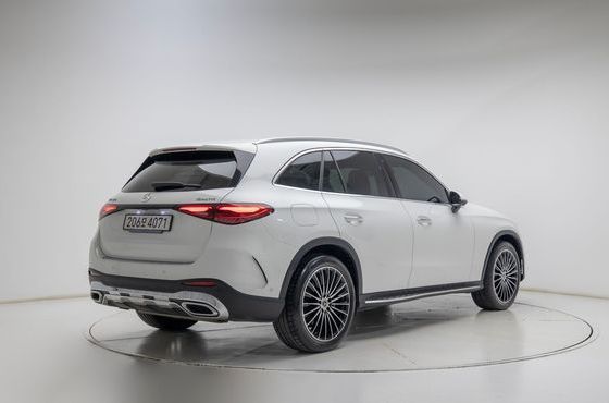 Mercedes-Benz GLC-Class GLC300 4MATIC — пробег 26 814 км — фото 2 из 5