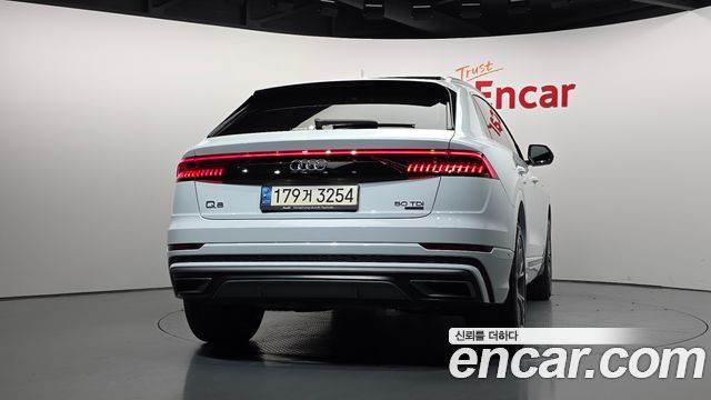 Audi Q8 50 TDI Quattro Premium — пробег 88 528 км — фото 4 из 5