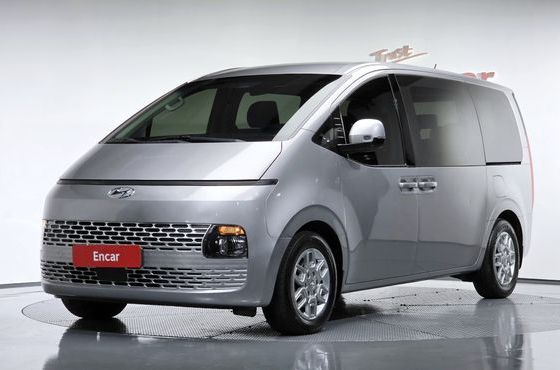 Hyundai Staria Tourer 11-Seater Modern — пробег 33 691 км — фото 1 из 5