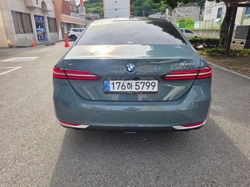 BMW 5-Series 523d xDrive — пробег 15 476 км — фото 4 из 5