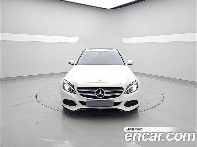 Mercedes-Benz C-Class C220 d Avantgarde — пробег 85 039 км — фото 3 из 5