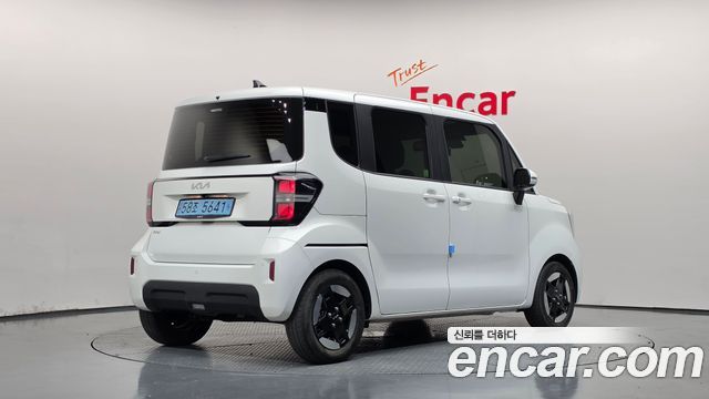 Kia RAY EV — пробег 56 030 км — фото 2 из 5