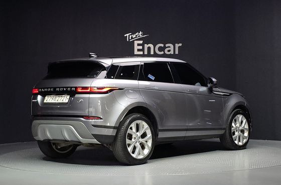 Land Rover Range Rover Evoque P250 SE — пробег 46 354 км — фото 2 из 5