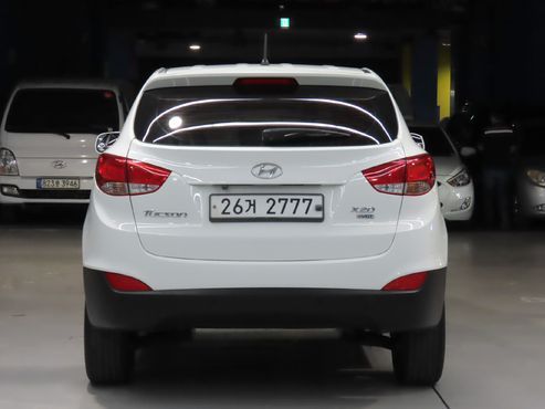 Hyundai Tucson Diesel 2WD X20 Luxury — пробег 182 878 км — фото 4 из 5