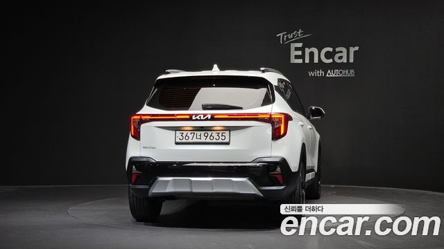 Kia Seltos из Кореи Encar