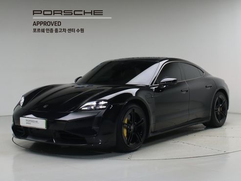 Porsche Taycan Turbo S — пробег 11 950 км — фото 1 из 5