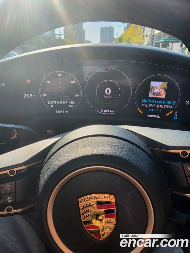 Porsche Taycan Base — пробег 23 000 км — фото 5 из 5