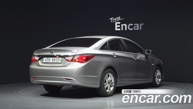 Hyundai Sonata Grand — пробег 121 211 км — фото 2 из 5