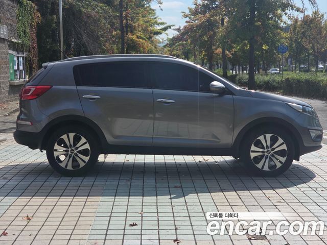 Kia Sportage Diesel 2WD TLX High-Deluxe — пробег 85 965 км — фото 4 из 5