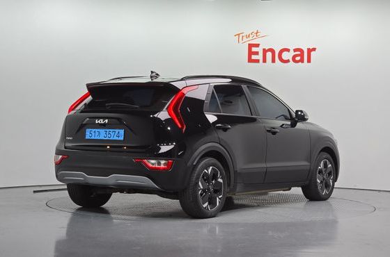 Kia Niro Air — пробег 30 082 км — фото 2 из 5