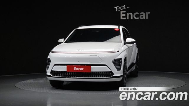 Hyundai Kona Long Range Inspiration — пробег 20 949 км — фото 3 из 5
