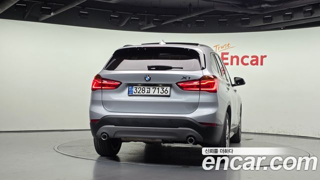 BMW X1 xDrive 20d Joy — пробег 182 155 км — фото 4 из 5