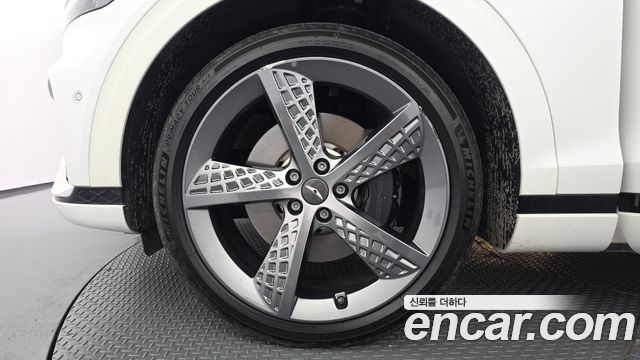 Genesis GV70 из Кореи Encar