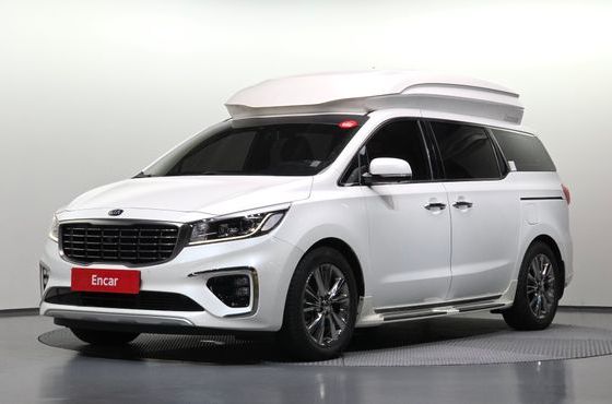 Kia Carnival Gasoline 9-seater Limousine(Special vehicle) — пробег 46 364 км — фото 1 из 5