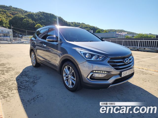 Hyundai Santafe Diesel 2.0 2WD Exclusive — пробег 158 765 км — фото 1 из 5