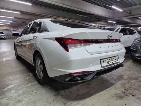 Hyundai AVANTE 1.6 Modern — пробег 43 010 км — фото 2 из 5