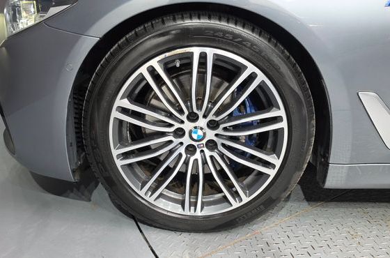 BMW 5-Series 530i M Sport Package Plus — пробег 153 822 км — фото 5 из 5