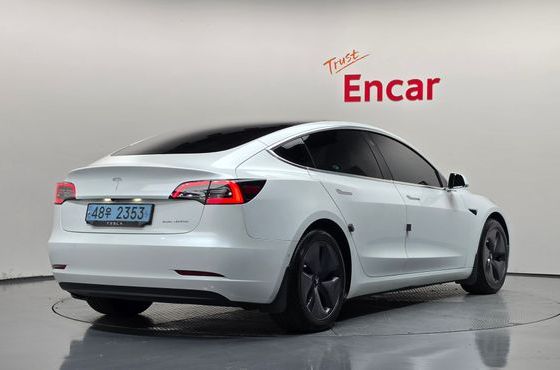 Tesla Model 3 Long Range AWD — пробег 84 121 км — фото 2 из 5