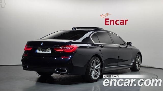 BMW 7-Series 740Li xDrive M Sport Package — пробег 166 346 км — фото 2 из 5
