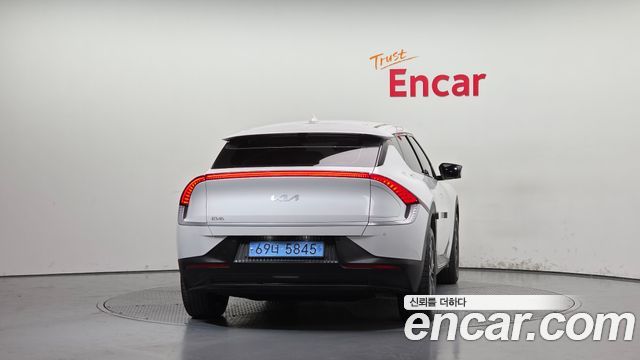 Kia EV6 из Кореи Encar