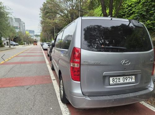 Hyundai Starex Van 3-Seater Smart — пробег 259 000 км — фото 2 из 5