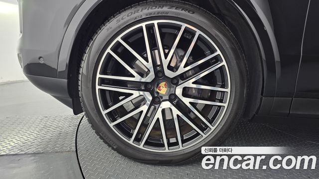 Porsche Cayenne 3.0 — пробег 19 702 км — фото 5 из 5